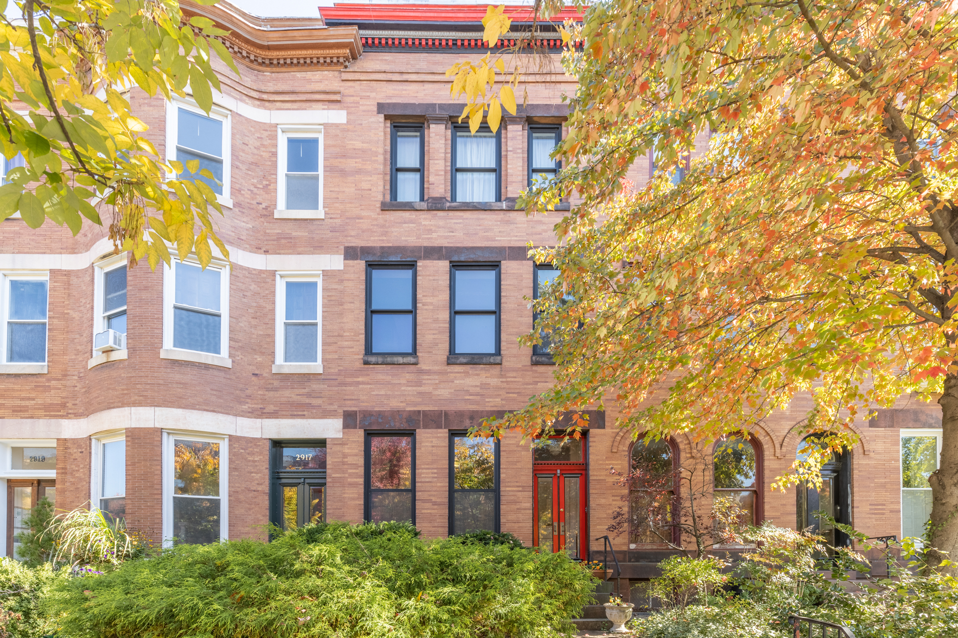SOLD / 2915 St. Paul Street / Baltimore, MD 21218