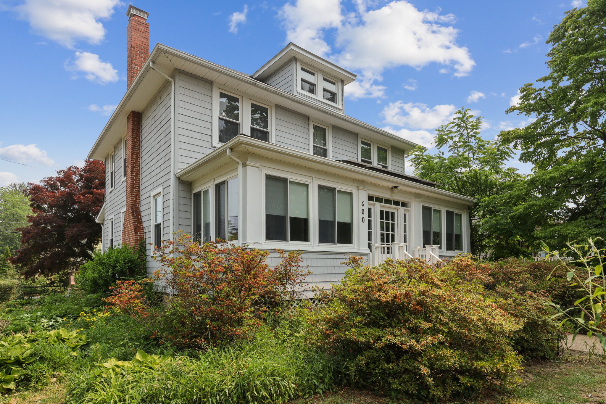 SOLD / 600 Dunkirk Rd / Baltimore, MD 21212