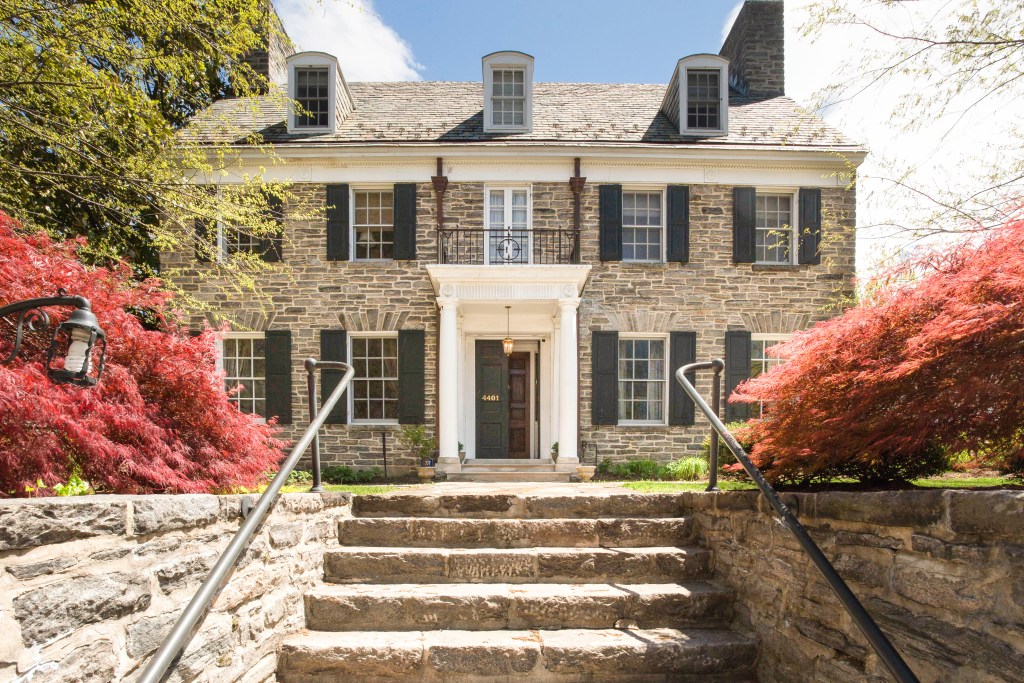 SOLD / 4401 Bedford Place / Baltimore, MD 21218